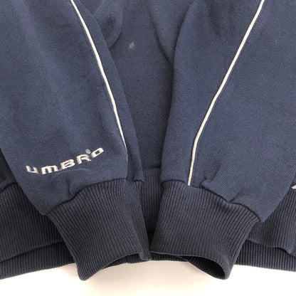 【現状渡し品】【メンズ/レディース】 UMBRO アンブロ 90-00S LOGO SWEATSHIRT スウェット トレーナー 長袖 トップス 古着 ヴィンテージ 146-260428-rs-02-fur サイズ：ASIA M カラー：ネイビー 万代Net店