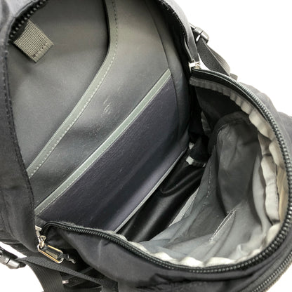 【現状渡し品】【メンズ】 THE NORTH FACE ザ・ノースフェイス HOT SHOT NM72006 ホットショット リュック バックパック 鞄 188-261014-rs-03-fur カラー：ブラック 万代Net店
