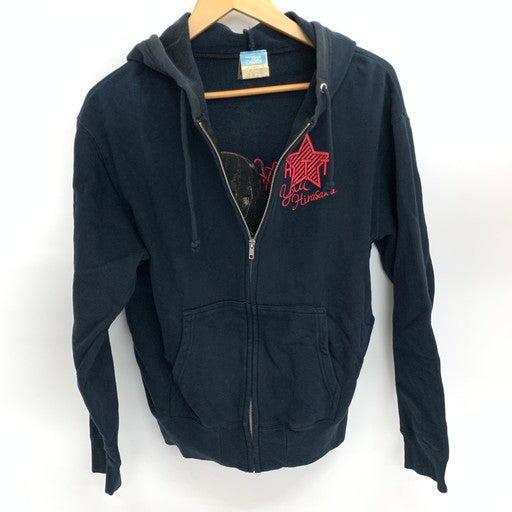 【中古品】 けいおん 平沢唯 刺繍入り パーカー 054-260208-mo-05-fur 万代Net店