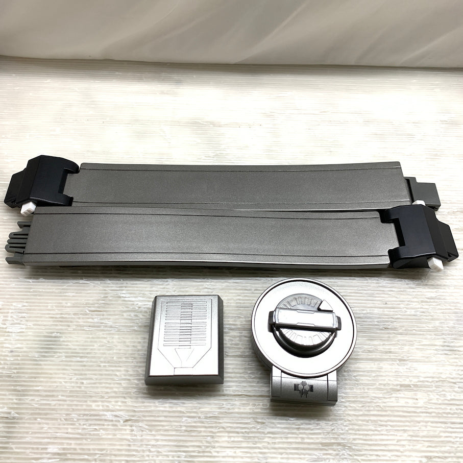 【現状渡し品】 CSM ディケイドライバーver.2＆ケータ ッチ 仮面ライダーディケイド 042-261007-MS-05-min 万代Net店