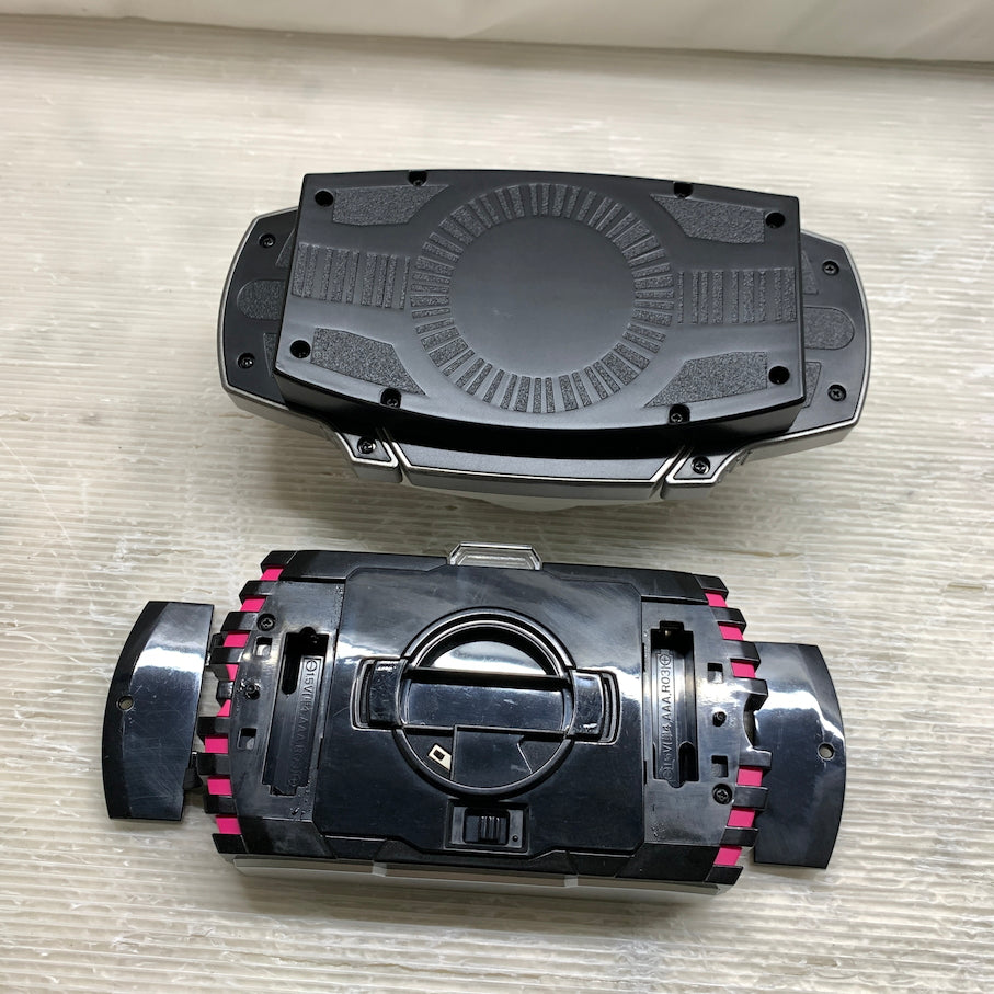 【現状渡し品】 CSM ディケイドライバーver.2＆ケータ ッチ 仮面ライダーディケイド 042-261007-MS-05-min 万代Net店