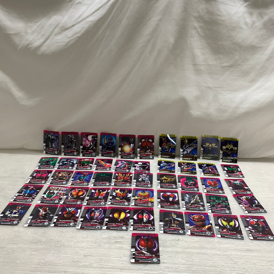 【現状渡し品】 CSM ディケイドライバーver.2＆ケータ ッチ 仮面ライダーディケイド 042-261007-MS-05-min 万代Net店
