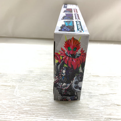 【中古美品】 バンダイ DXプログライズキーセット03 仮面ライダーゼロワン 042-261007-MS-08-min 万代Net店