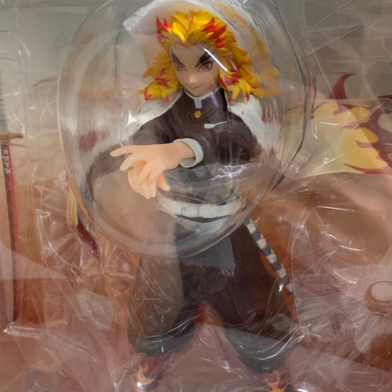 【現状渡し品】 鬼滅の刃 ANIPLEX+ 煉獄杏寿郎 1/8スケール フィギュア 051-260708-zi-11-min 万代Net店