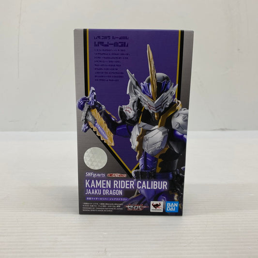 【中古品】 S.H.Figuarts 仮面ライダーセイバー 仮面ライダーカリバー ジャアクドラゴン (魂ウェブ商店限定)[BANDAI SPIRITS] 042-251126-ns-3-tei 万代Net店
