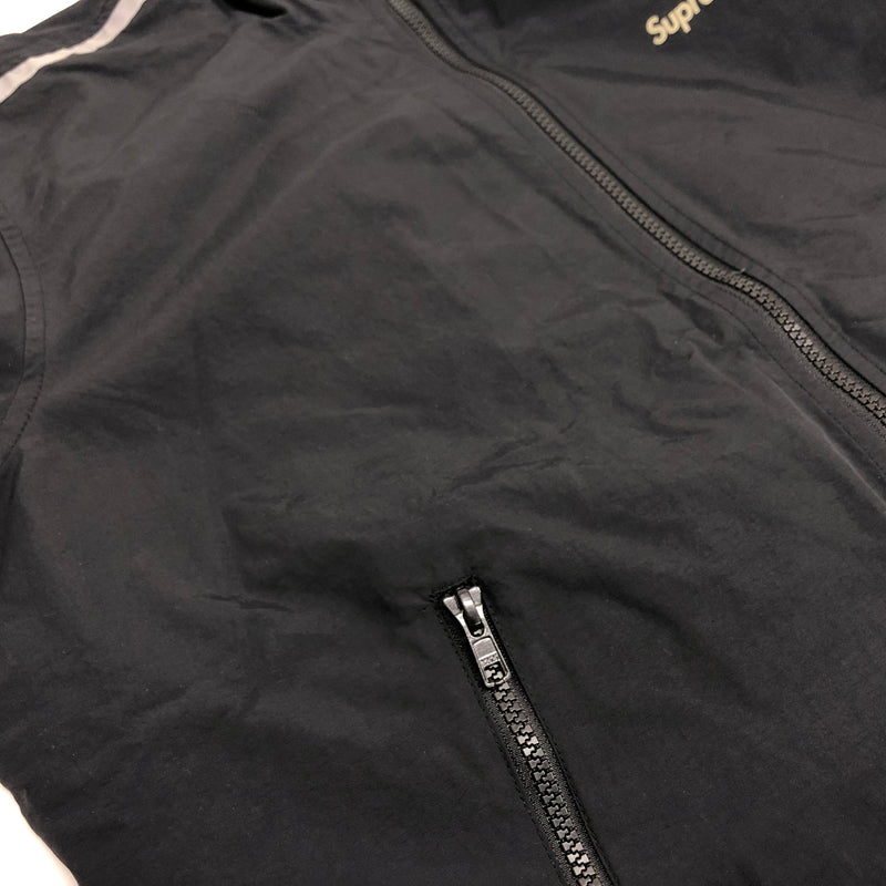 【中古品】【メンズ】 SUPREME シュプリーム 16AW 3M REFLECTIVE STRIPE TRACK JACKET トラックジャケット アウター 古着 149-261015-rs-05-fur サイズ：M カラー：ブラック 万代Net店