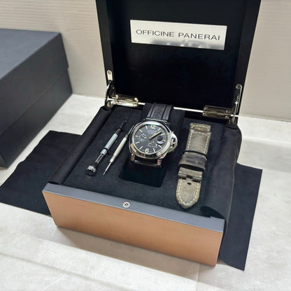 【中古品】【メンズ】 OFFICINE PANERAI オフィチーネパネライ PAM01090 T番 2017年製 ルミノール パワーリザーブ オートマティック アッチャイオ ウォッチ 腕時計 195-240602-ab-2-min カラー：シルバー/ブラック 万代Net店