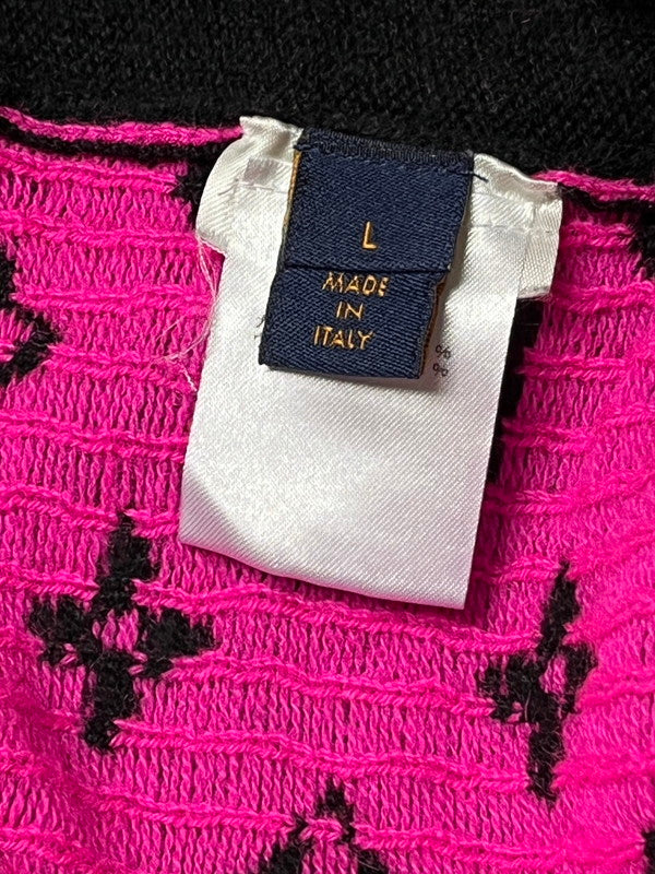 【中古美品】【メンズ/レディース】 LOUIS VUITTON ルイ・ヴィトン ハーフアンドハーフ モノグラム ニット カシミヤ セーター ピンク 183-250724-AA-13-ich サイズ：L カラー：ブラック・ピンク 万代Net店