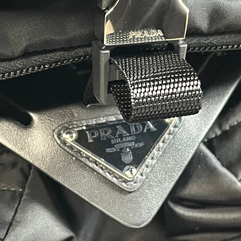 【中古美品】【メンズ】 PRADA プラダ 未使用品 プラダ PRADA Re-Nylon ショルダーバッグ ナイロン/レザー 2VD062 F0002 NERO 180-250204-SS-01-ich 万代Net店