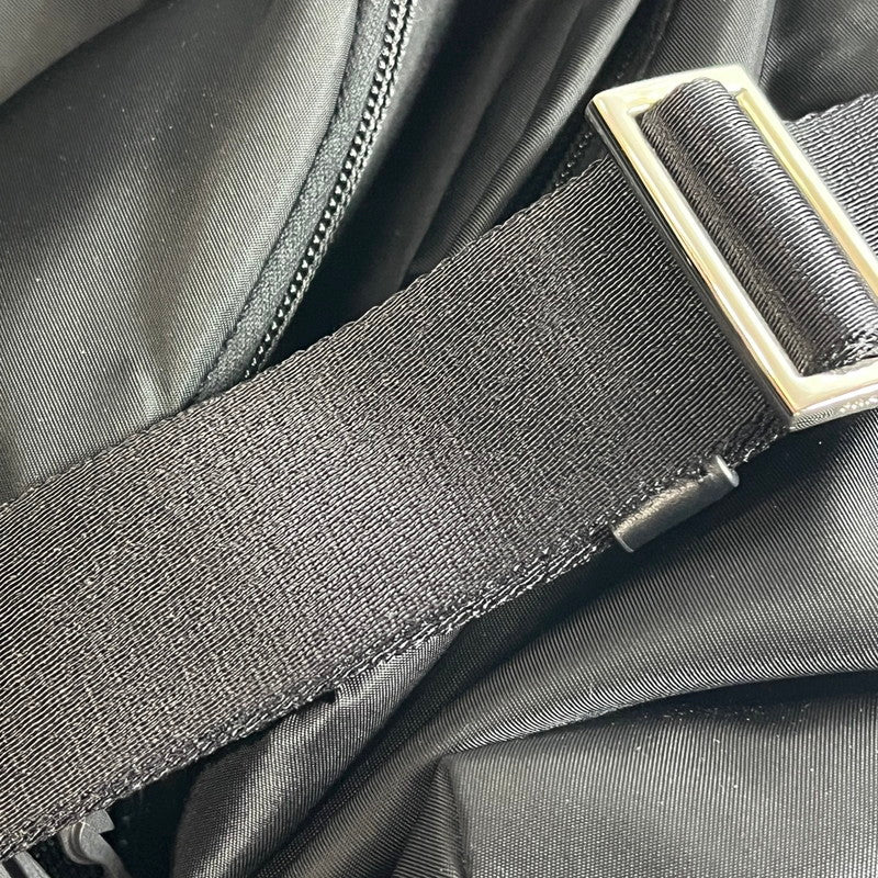 【中古美品】【メンズ】 PRADA プラダ 未使用品 プラダ PRADA Re-Nylon ショルダーバッグ ナイロン/レザー 2VD062 F0002 NERO 180-250204-SS-01-ich 万代Net店