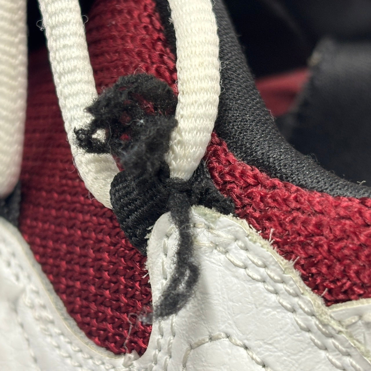 【中古品】【メンズ】 NIKE ナイキ AJ2998-100 AIR MORE MONEY エアモアマネー 靴 スニーカー シューズ 160-250725-ma-20-izu サイズ：26.5cm カラー：WHITE/BLACK-UNIVERSITY RED 万代Net店