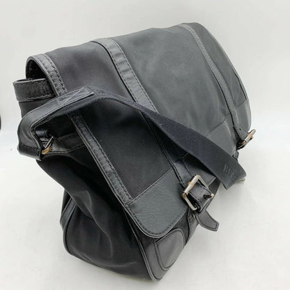 【中古品】【メンズ】 BURBERRY バーバリー 3827140 レザー ナイロンキャンバス ショルダーバッグ カバン 鞄 180-250515-as-07-izu カラー：ブラック 万代Net店