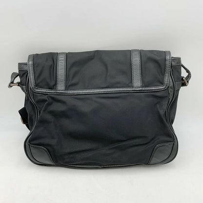 【中古品】【メンズ】 BURBERRY バーバリー 3827140 レザー ナイロンキャンバス ショルダーバッグ カバン 鞄 180-250515-as-07-izu カラー：ブラック 万代Net店